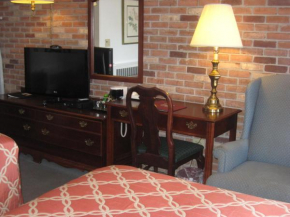 Отель Lockport Inn and Suites  Локпорт